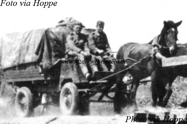 Krankenwagen SP Mod. 1936 (r), im Osten, via Hoppe Repro -1305- ROH